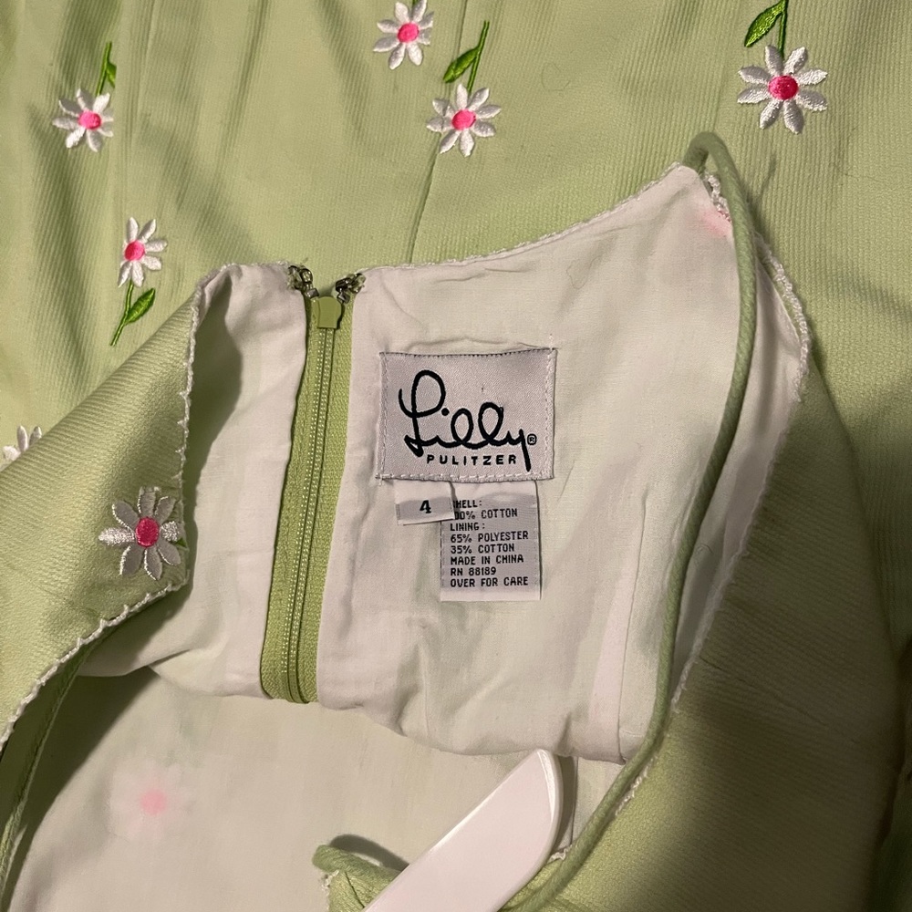 Vintage green Lily Pulitzer dress with daisies
